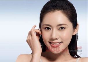 美容店加盟項目想開好,熱情服務(wù)不可少